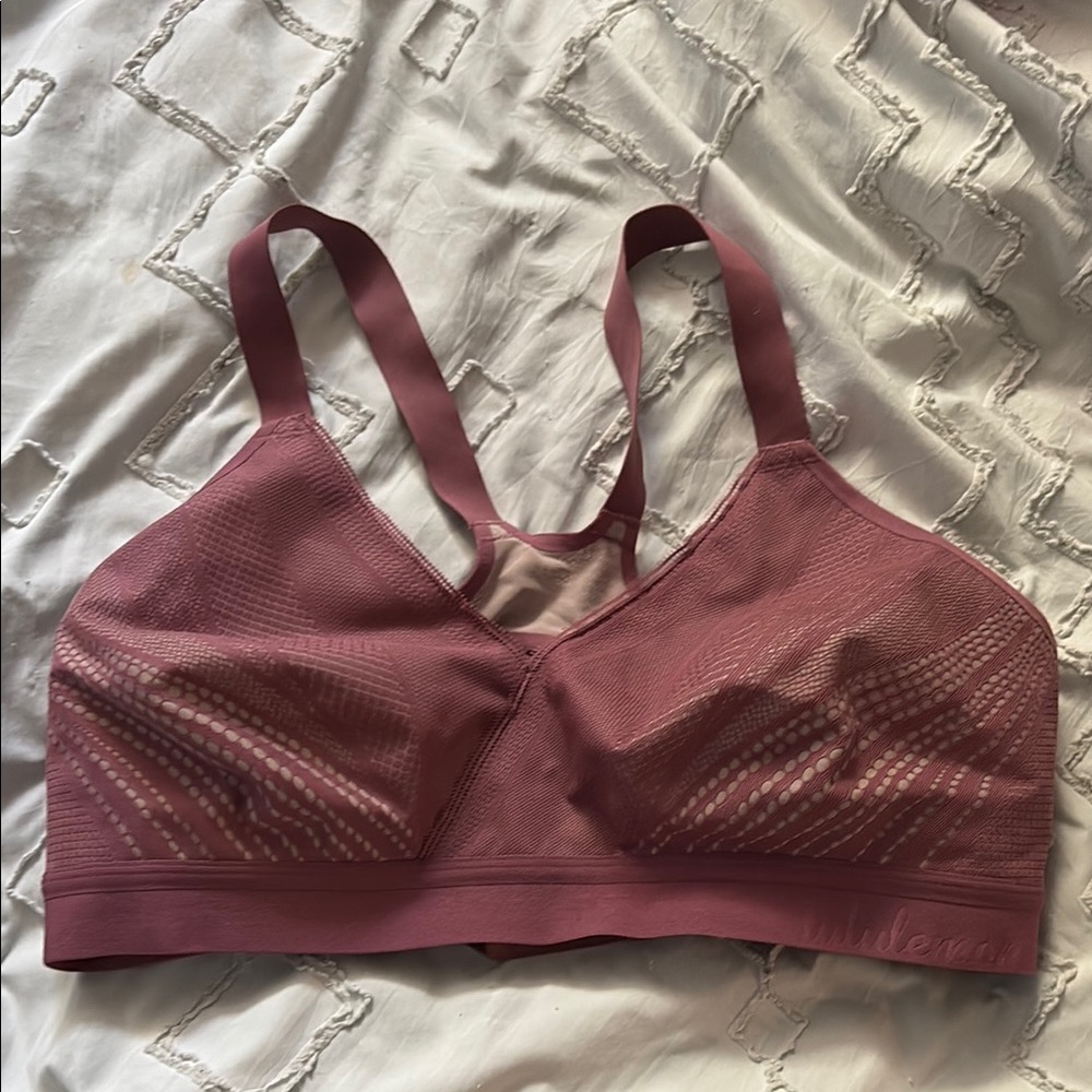 lululemon athletica Wireless Mesh Sports Bra - Mauve